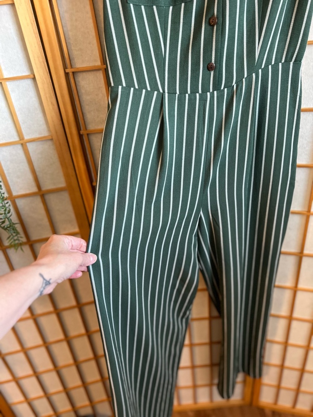 Monteau Green Striped Jumpsuit Medium Sleeveless Wide Leg Button Front Pockets - Picture 7 of 13